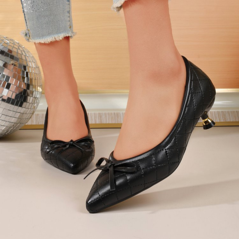 ヴィンテージ レディース ポインテッドトゥ ボウ キトゥンヒ - Women'S Heels のレビューと価格