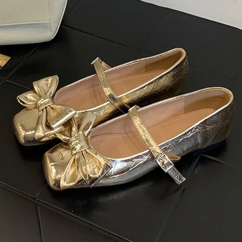 キュートな蝶結びスクエアトゥデザインゴールドレディースパンプ - Women Shoes Brand のレビューと価格