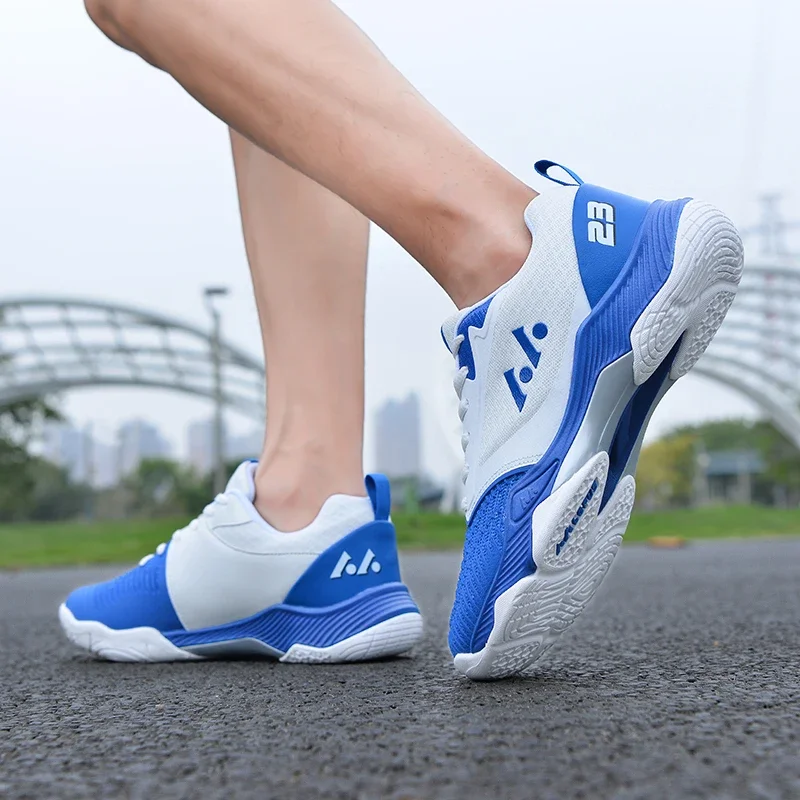 2026 男性バドミントンシューズプロフェッショナルノンスリ - Women'S Shoes Volleyball のレビューと価格
