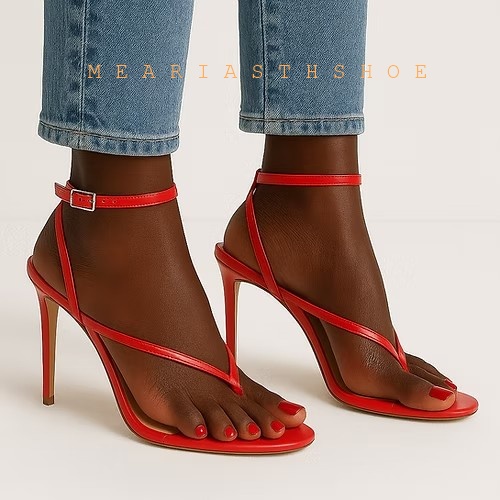 ベージュブラッククロスストラップフリップフロップグラディエー - Thong Flat Sandal のレビューと価格