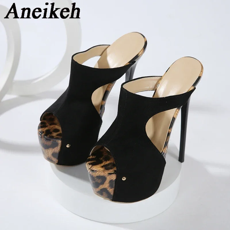 Aneikeh-プラットフォームとヒョウ柄のハイヒールサンダ - Thong Flat Sandal のレビューと価格