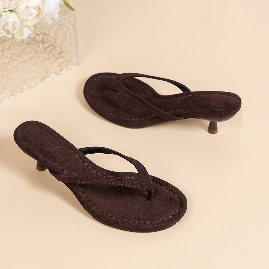 新型フェイクスエードヒール付きトングサンダル レディース ミ - Thong Flat Sandal のレビューと価格